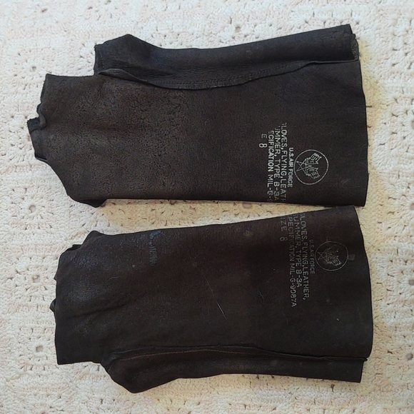 Original  MINT condition US Air Force flying gloves - Picture 7 of 7